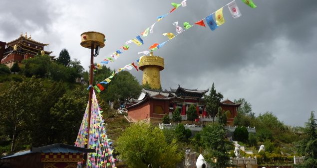 【麗江雙飛5天優(yōu)質(zhì)團(tuán)】玉龍雪山、香格里拉普達(dá)措、大